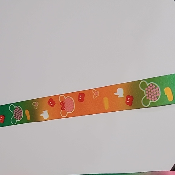 NWOT, Minnie Mouse coin purse - Picture 4 of 4